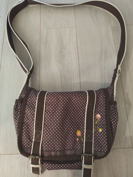LESPORTSAC レスポートサックショルダーバッグ ドット柄 ブラウン
