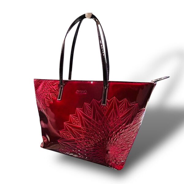 Desigual デジグアル トートバッグ 肩掛け エナメル レッド 赤 大容量 A4収納