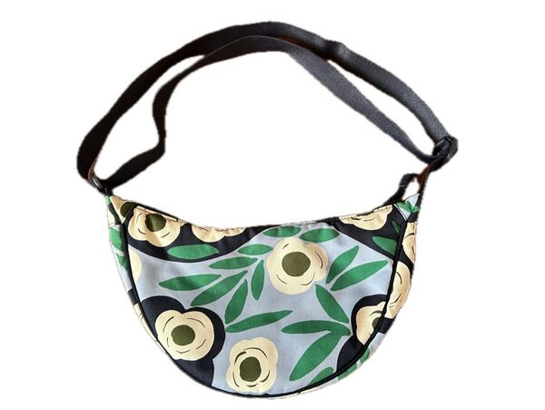 【UNIQLO】ユニクロ marimekko マリメッコ ラウンドミニ ショルダーバッグ