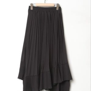 LVEU. アシメプリーツロングスカート