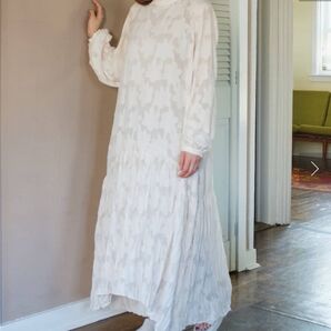 美品○カスタネ ジャガトレースフラワーワンピース レース花柄ロングワンピース ロング丈 ロペ ローリーズ ジーナシス オズモーシス
