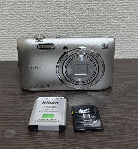 Nikon COOLPIX S3600 シルバー 美品