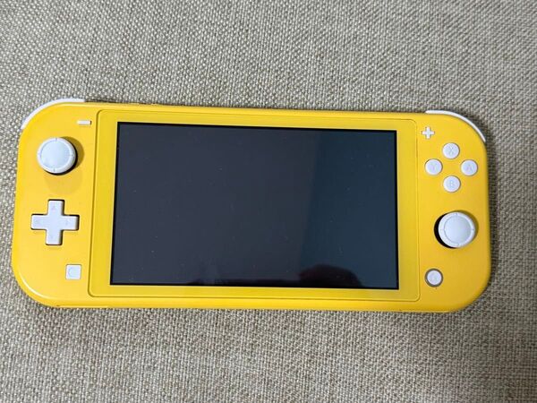 Nintendo Switch Lite イエロー 本体、充電器