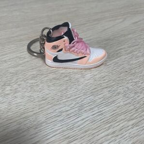 トラヴィススコット ナイキ エアジョーダン1 キーホルダー