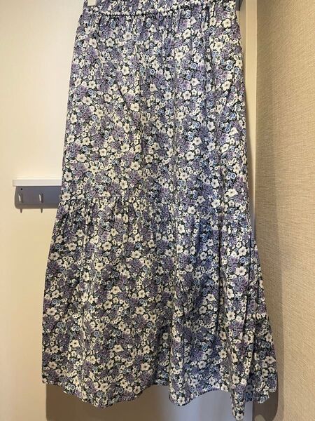 ユニクロ UNIQLO ポール&ジョー コラボ スカート 青 花柄 ブルー M
