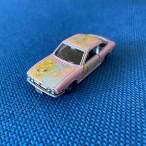 トミカ ISUZU 117 COUPE ディズニートミカ ティンカーベル