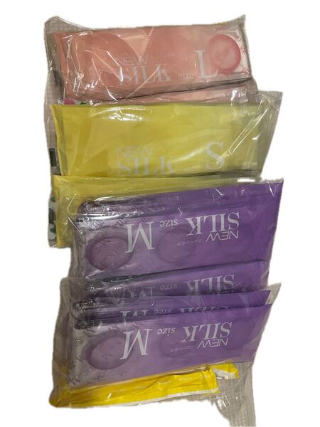 コンドーム まとめ売り S M L SS サイズ +おまけ付きます