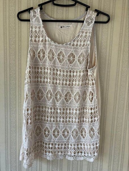 River Island レースノースリーブトップス レディース