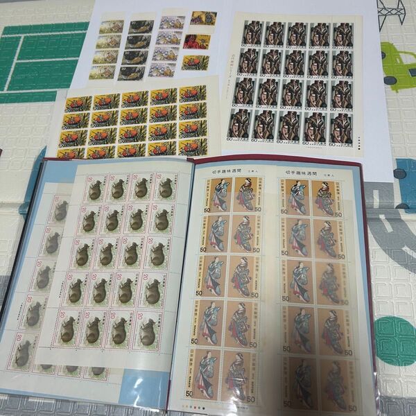 記念切手 未使用 シート バラ コレクション 切手趣味週間 20円 50円 60円切手 計3700円分