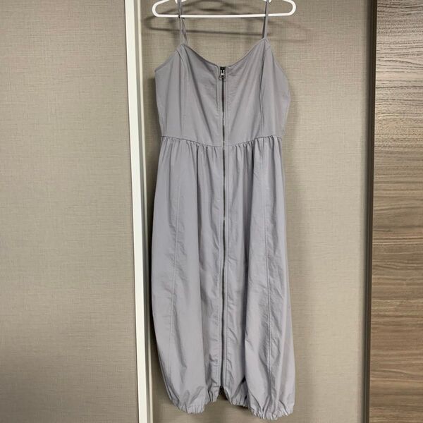 GU フロントジップバブルヘムワンピース カラーGRAY XXLサイズ