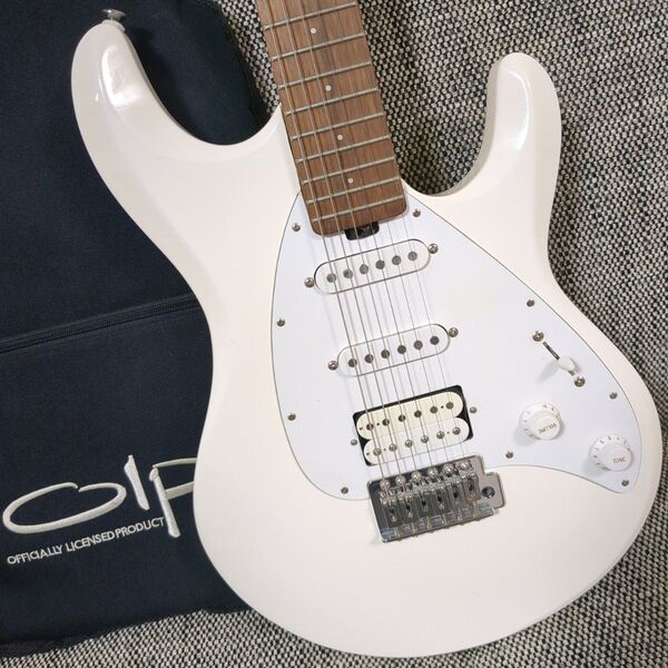 【OLP MM4】Musicman Silhouette ストラトタイプ 激レア