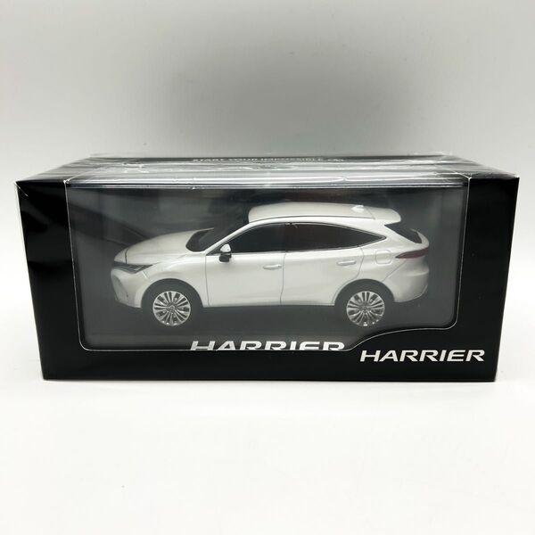 非売品 トヨタ 1/30 ハリアー 60系 070 ミニカー TOYOTA HARRIER 30スケール ホワイト