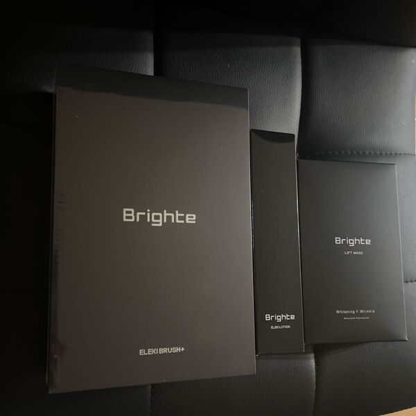 Brighte ブライト ブラシ型美顔器 エレキブラシ BRT-FS145 セット おまけシートマスク1枚