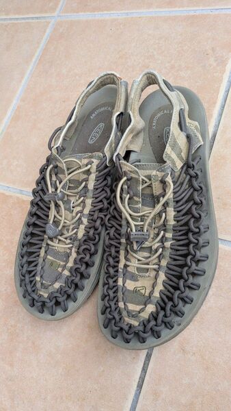 KEEN カモフラージュ スポーツサンダル 26.5センチ