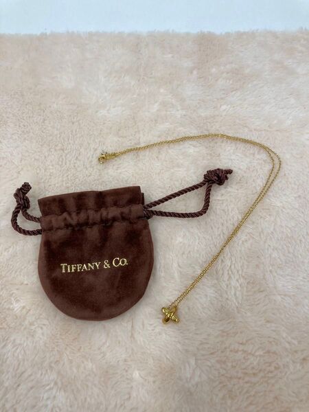 Tiffany & Co. クロスステッチ ネックレス 750 K18