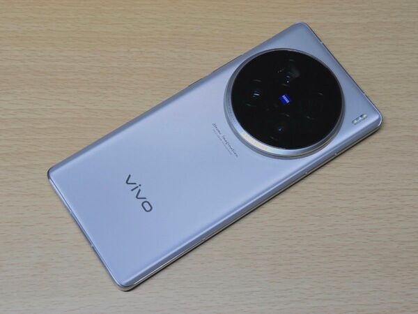 vivo X100 Ultra 256GB チタンカラー