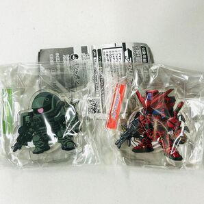 機動戦士Gundam GQuuuuuuX ジークアクス アクリルスタンド ザク 赤いガンダム
