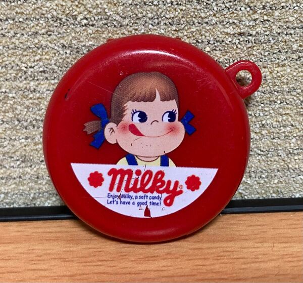 ミルキー ペコちゃん ミニ鏡 キーホルダー