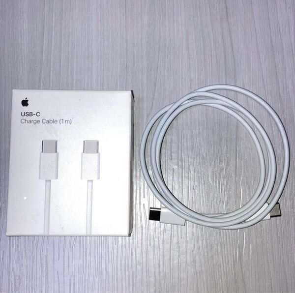 アップル純正 Apple USB-CtoC充電ケーブル(1m)正規品 iPhone 15 16 iPad新型専用ケーブル