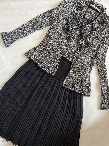3点セット T-PLEATS COLLECTION セットアップ ジャケット・トップス・リバーシブルスカート M 美品
