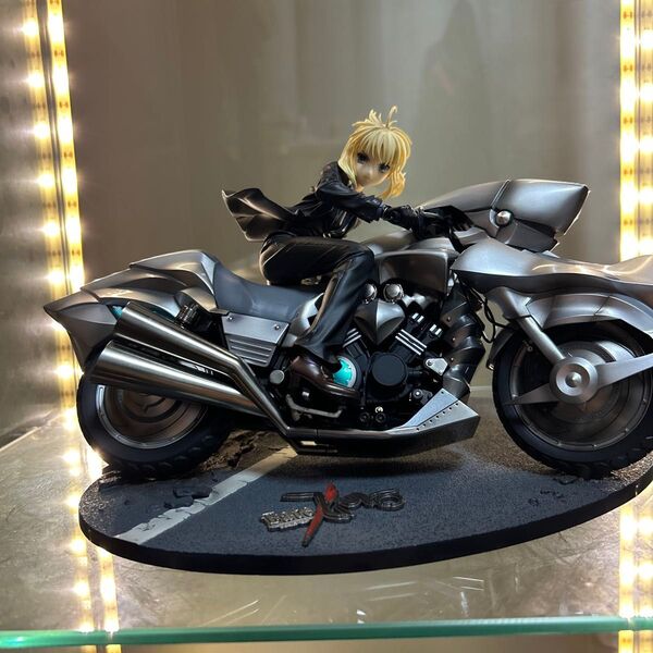 Fate/Zero セイバー&セイバー・モータード・キュイラッシェ フィギュア