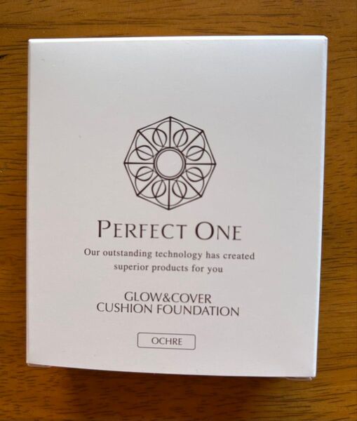 PERFECT ONE グロー&カバークッションファンデーション オークル