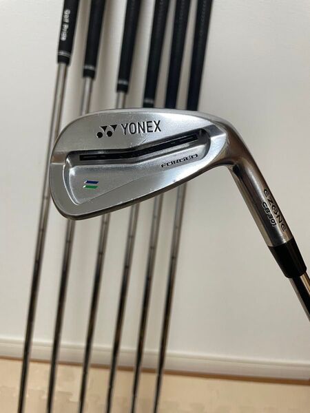 ヨネックス EZONE EZONE CB 301 FORGED アイアン (7本:#4 #5 #6 #7 #8 #9 PW)