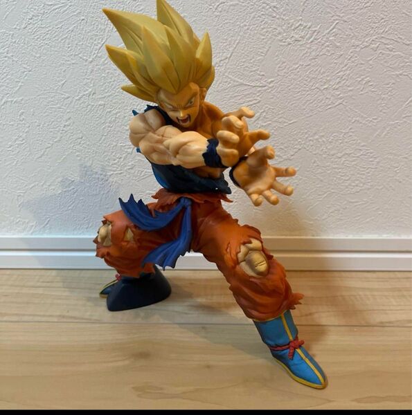 ドラゴンボールレジェンズコラボ 超サイヤ人 孫悟空 かめはめ波 フィギュア