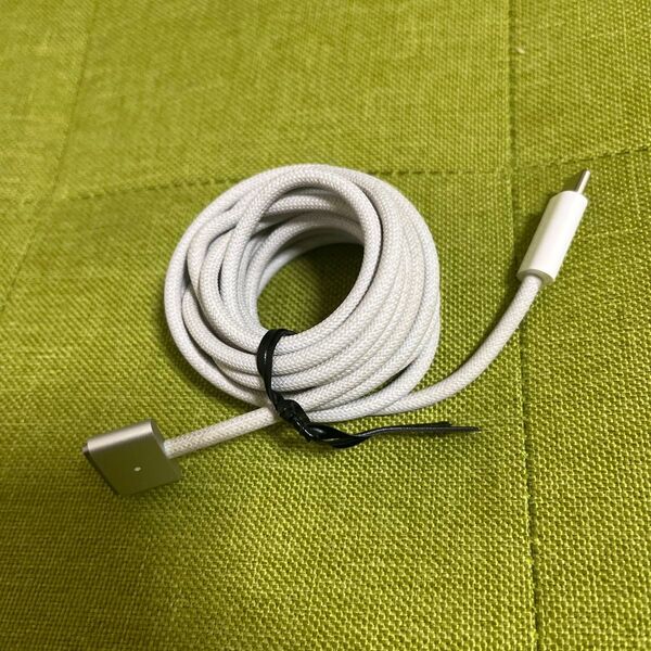USB-C - MagSafe 3ケーブル(2m)シルバーApple純正品