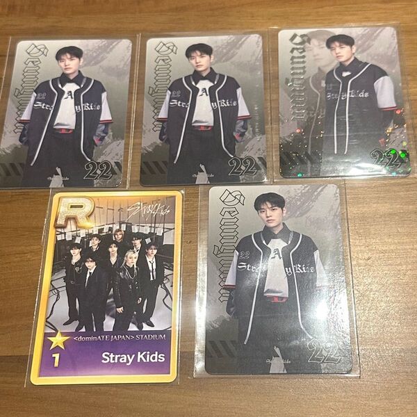straykids dominATE ランダムフォトカード レアホロ スンミン スキズ トレカ