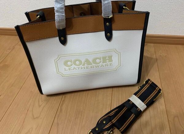 コーチ トートバッグ ホワイト
