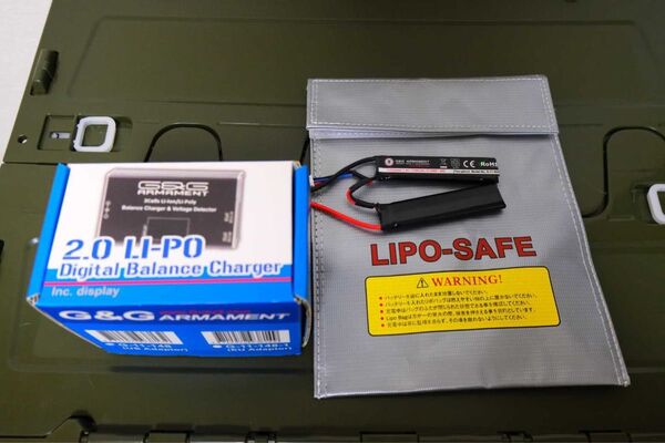 G&G LiPo 7.4V 2pcタイプ デジタルバランスチャージャー バッテリーセーフティバック