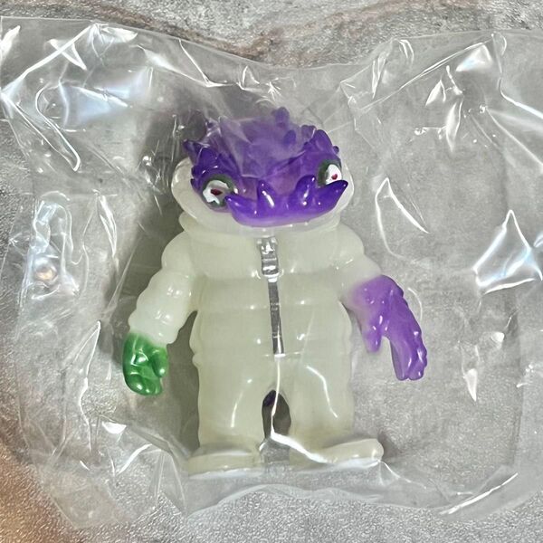 クトゥルフオイドイカリ ギャロミ GYAROMI コレクション マスコット フィギュア VAG ガチャ 怪獣 ホワイト