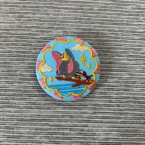 ディズニー 刺繍缶バッチ ダンボ