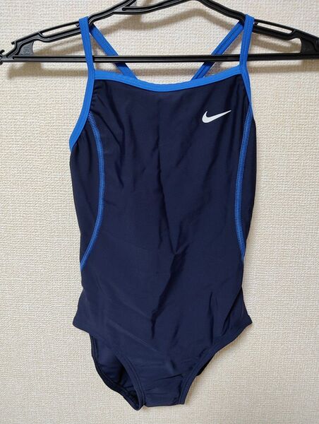 (未使用・新品)ナイキ NIKE 女児水着 140cm ネイビー スイムウェア 紺色