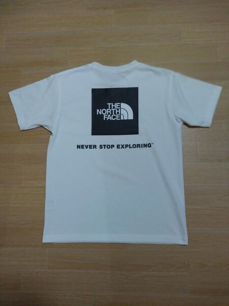 ノースフェイスTシャツ、背面スクエアBoxロゴ半袖Tシャツ【メンズMサイズ】