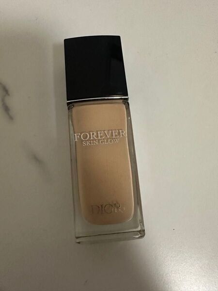 Diorディオールスキン フォーエヴァー フロイドグロウ 1N