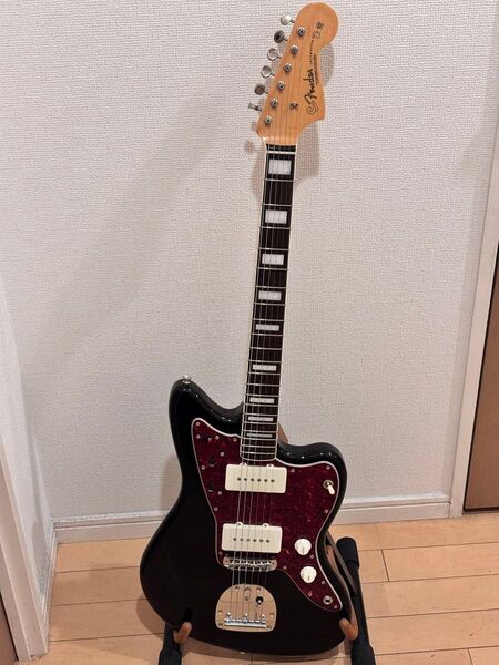 Fender FSR Made in Japan Traditional II 60s Jazzmaster -Black-