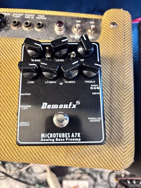 Demonfx MICROTUBES A7K アナログベースプリアンプ エフェクター プリアンプ