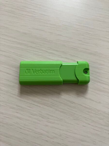 Verbatim USBメモリ 64GB USB3.0 グリーン 中古 ②