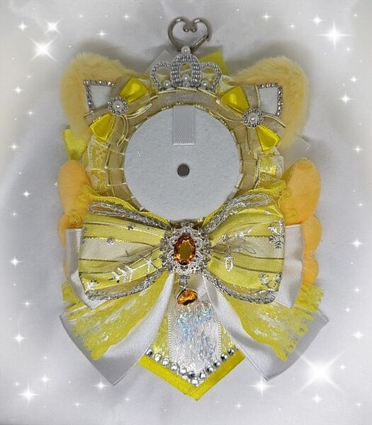 ロゼット 痛ロゼット 推し活 イエローにゃんこ ハンドメイド〈115〉