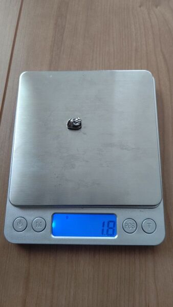 銀歯 除去冠 1.8g 歯科用金属