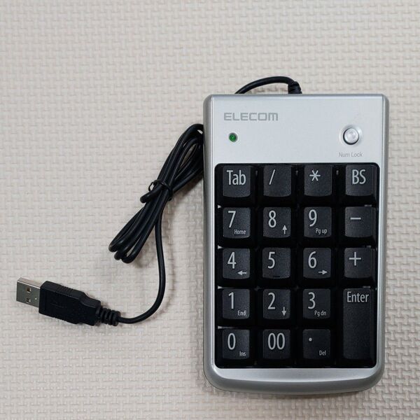 ELECOM テンキー TK-TCM002SV シルバー 有線