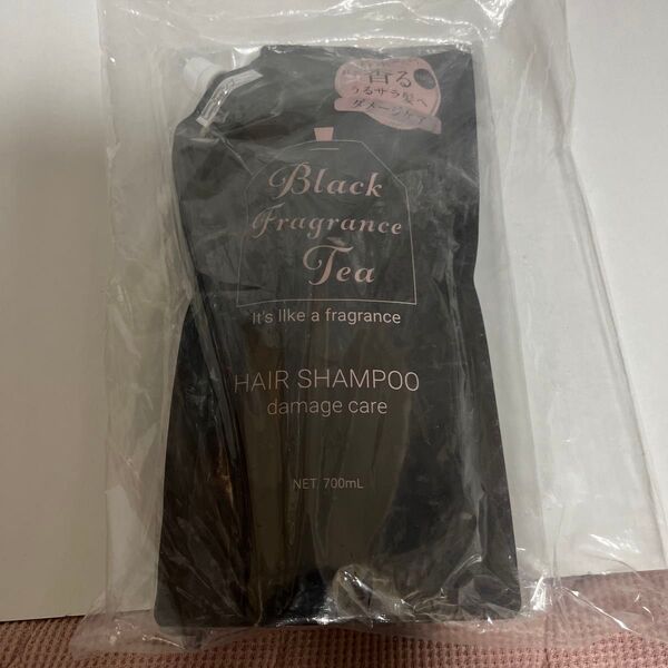 Black Fragrance Tea ブラックフレグランスティー シャンプー 700ml Shampoo