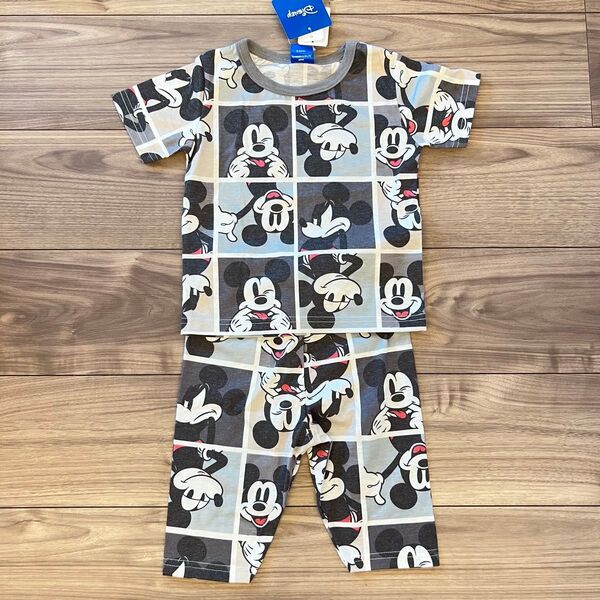 【新品タグ付】Disney パジャマ 半袖Tシャツ&ズボン セットアップ 100cm ルームウェア 部屋着 春夏ミッキー キッズ