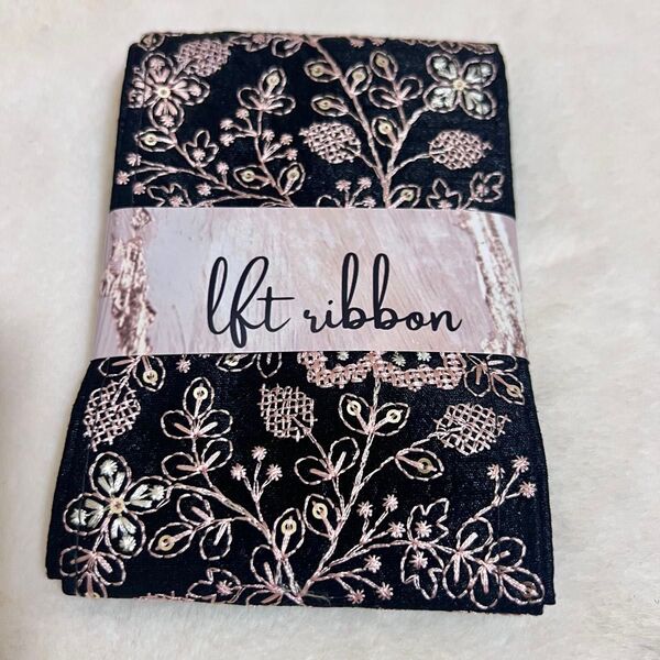 特別価格☆太幅 インド刺繍リボン☆1m