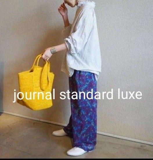 美品 ジャーナルスタンダードラックス シャーリングローン フリルブラウス