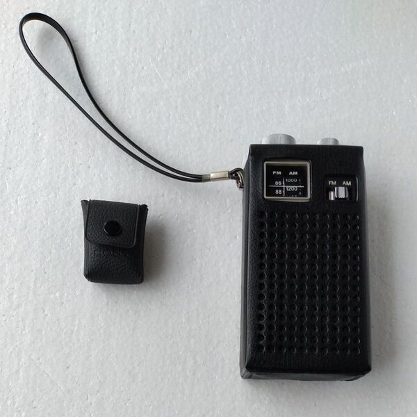 トランジスタラジオ SONY TFM-4500 AM/FM