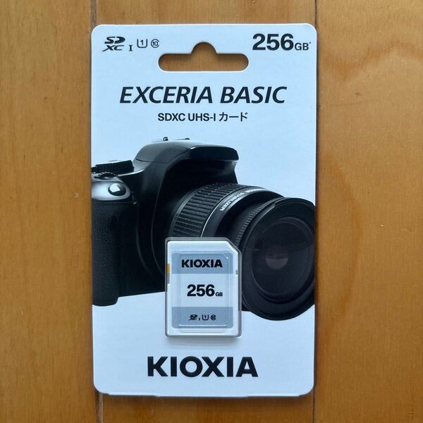 【新品/未開封】KIOXIA SDカード EXCERIA BASIC KSDER45N256G (256GB)