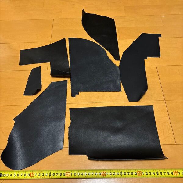 革ハギレ まとめ売り 黒 ブラック レザー ハンドメイド